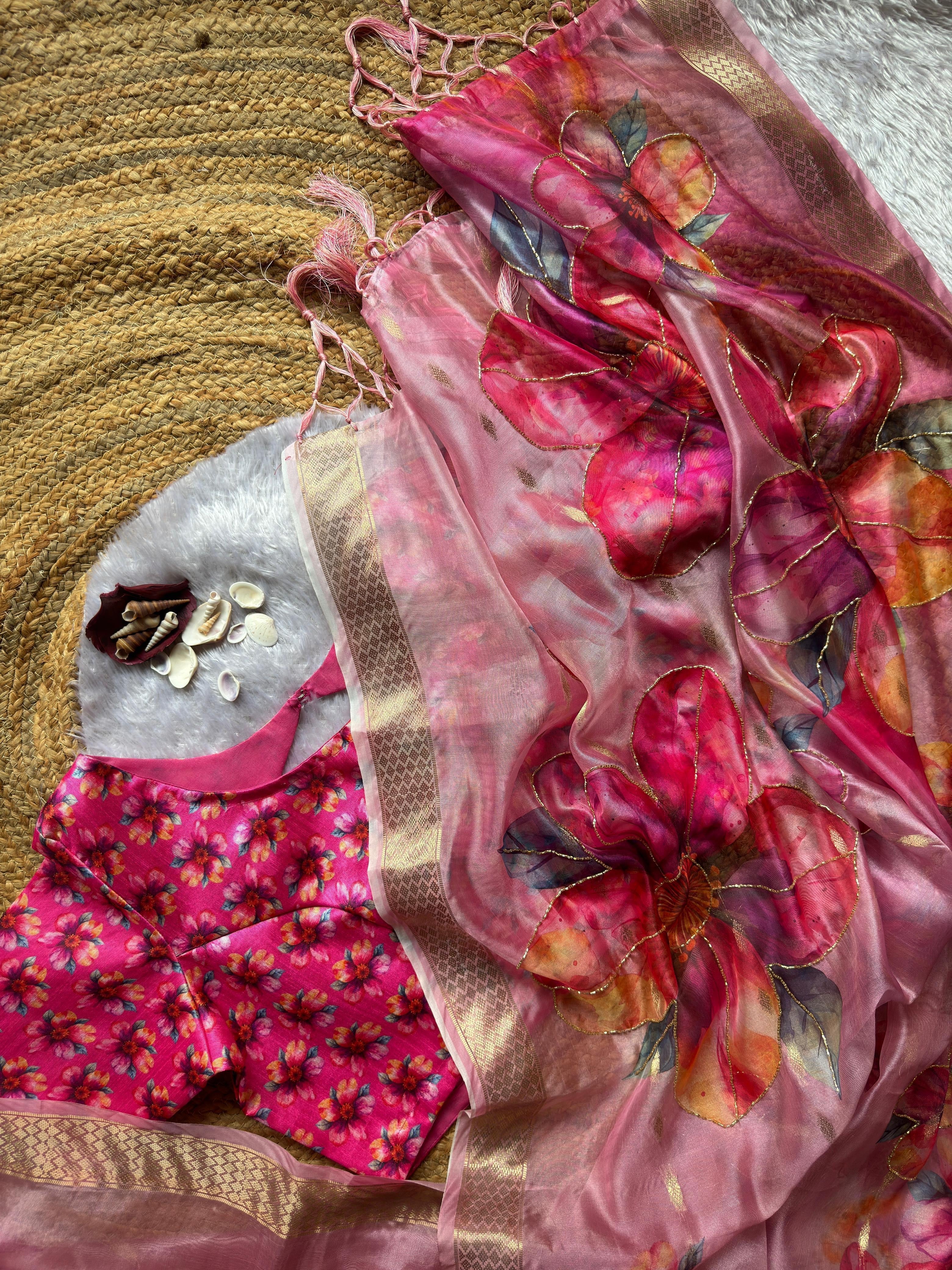 Aynaa organza Saree