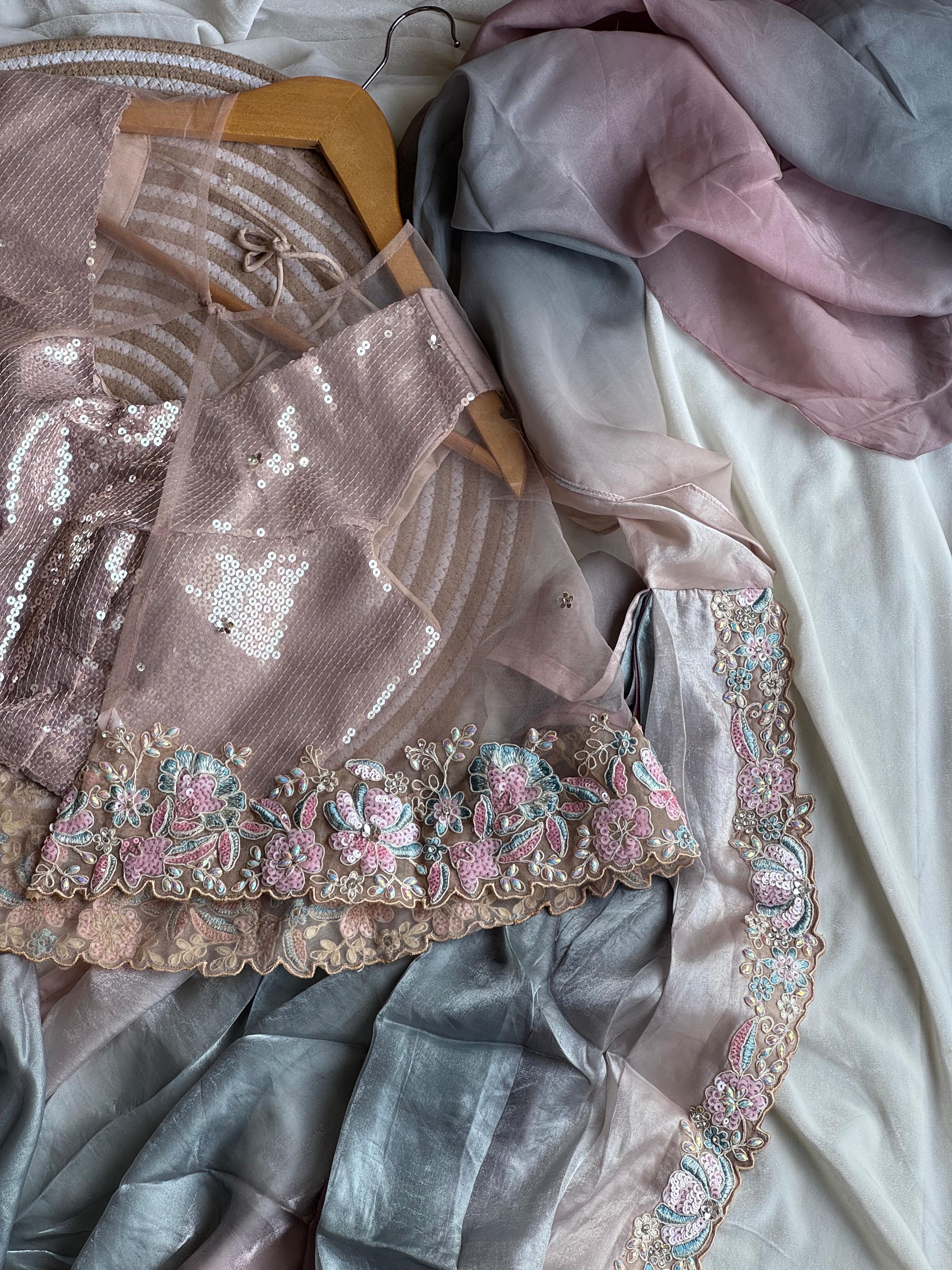 Ishq-e-Pastel Saree(Ready to wear)