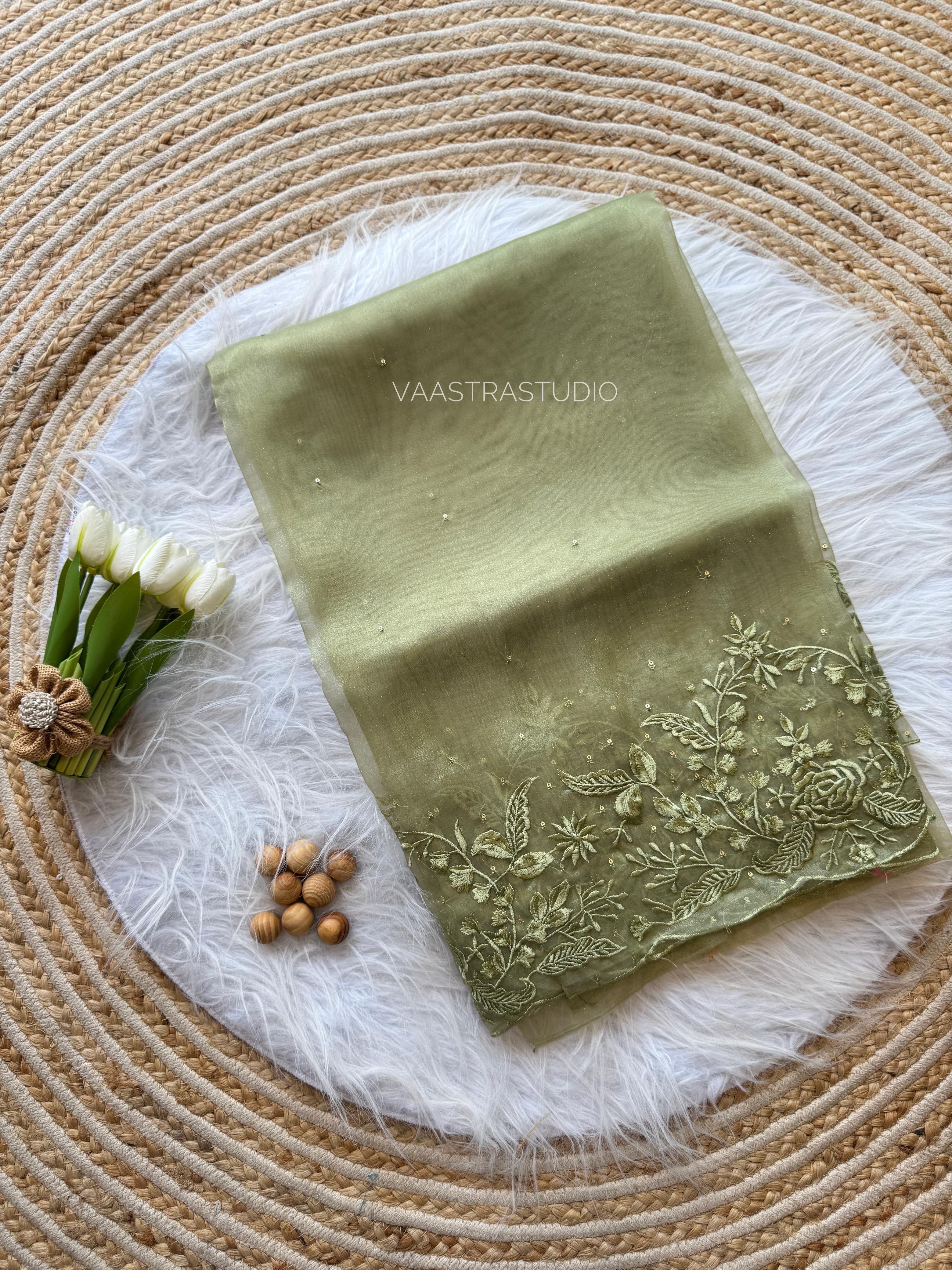 Bloom Veil Saree