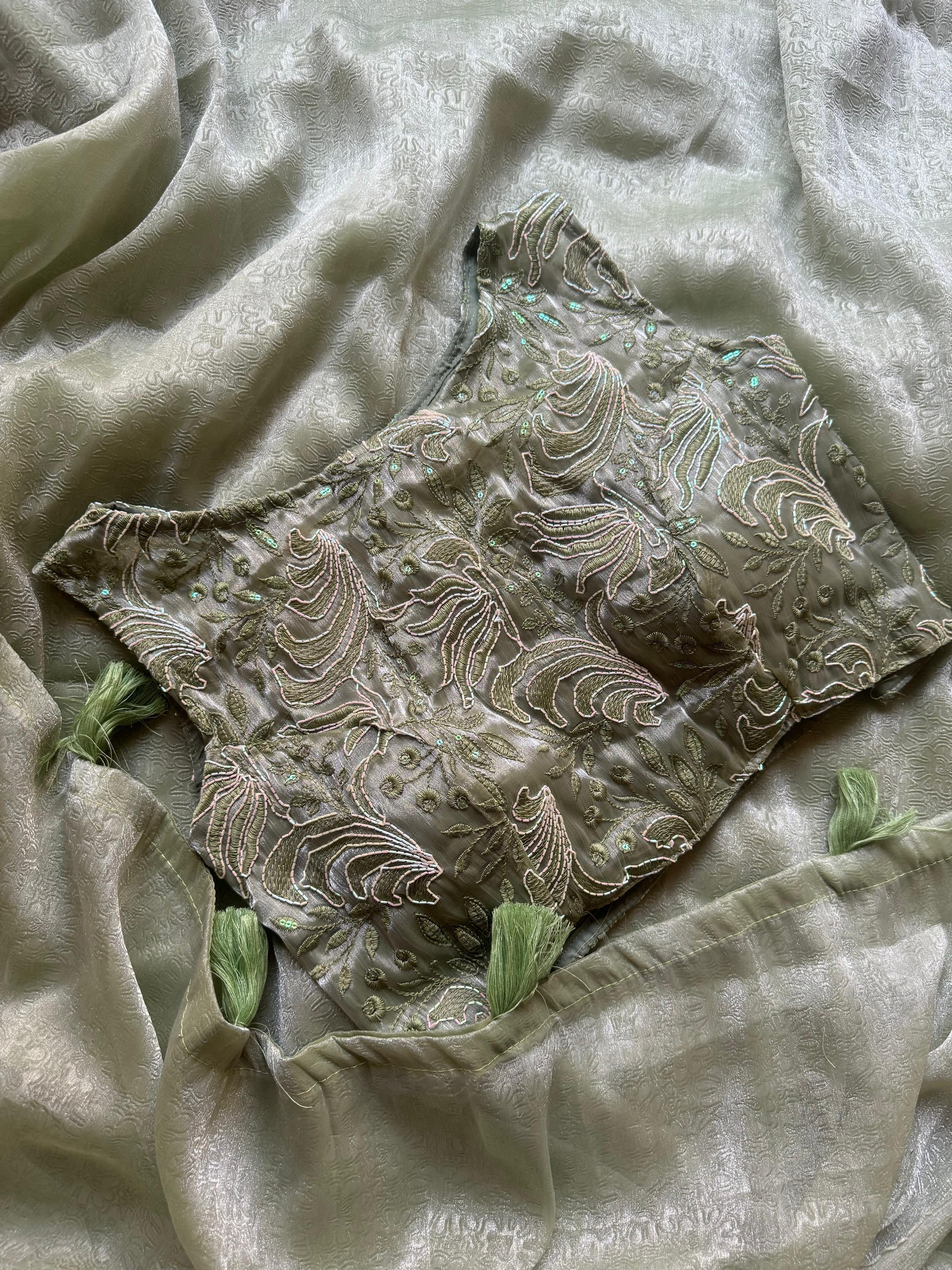 Kianaa Crush Saree(Green)