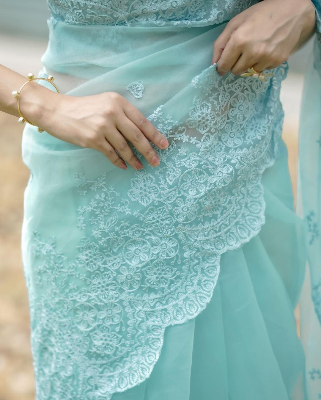 Carmina (Blue)