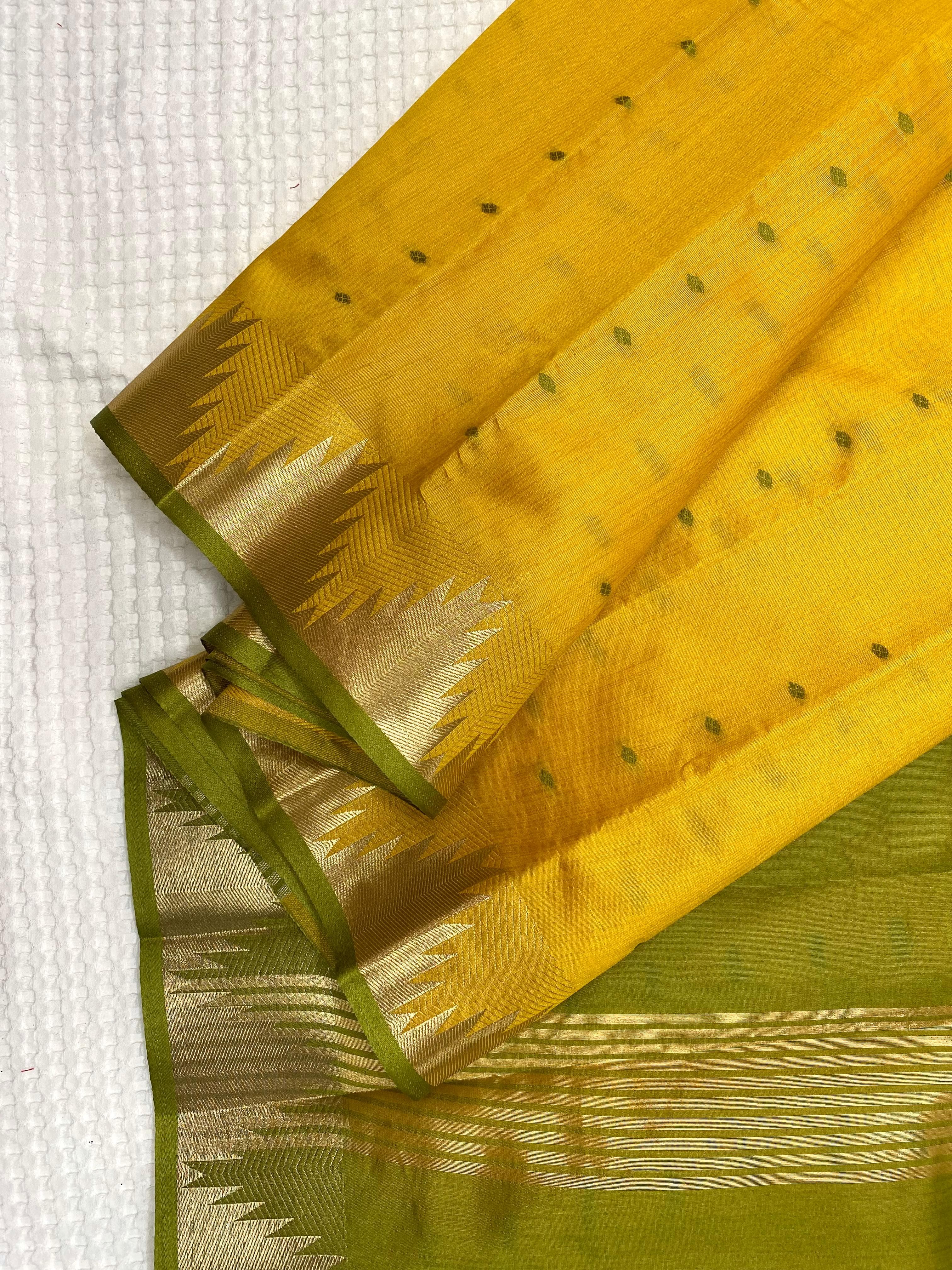 Aabha Saree