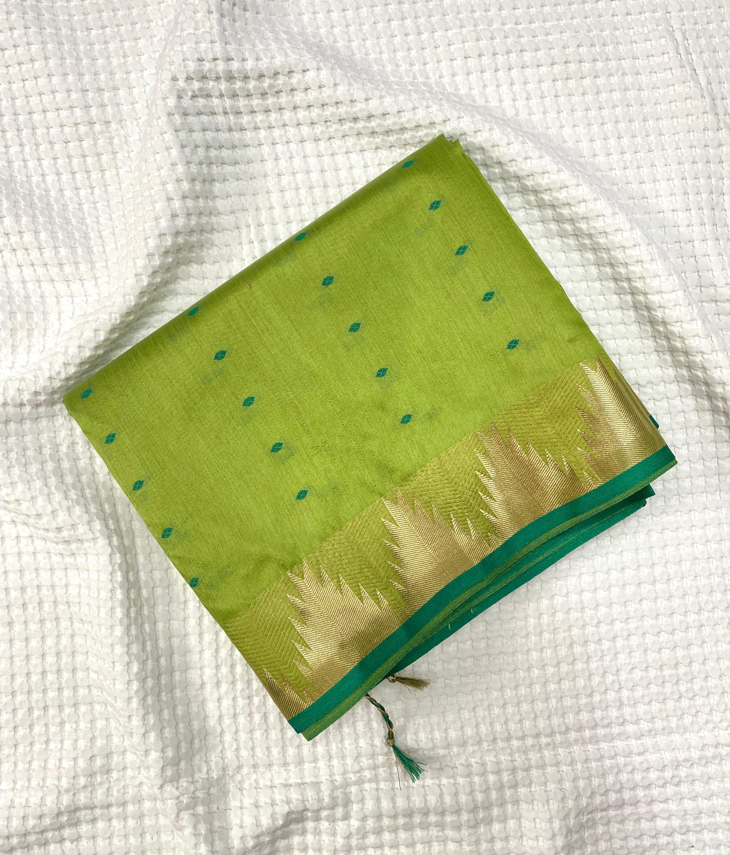 Aabha Saree