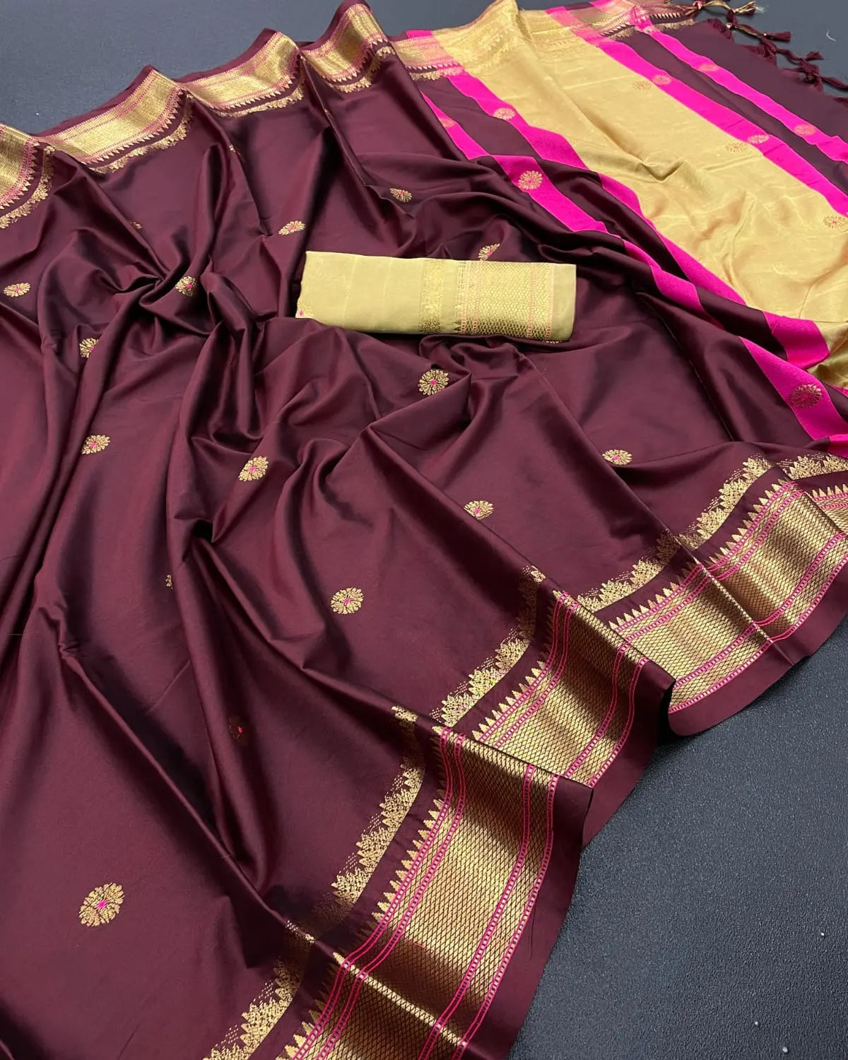 Swaras Saree
